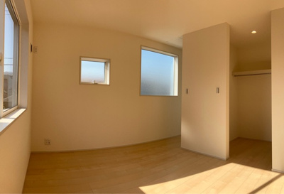 【内観：施工例】 | リーブルガーデン湖南市若竹町４期 | 同シリーズ