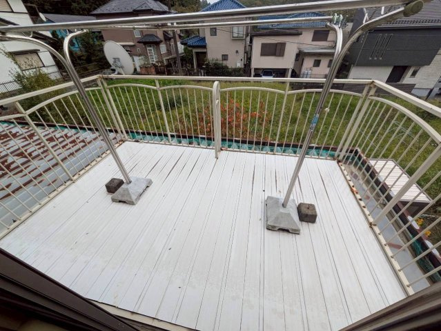 【バルコニー】