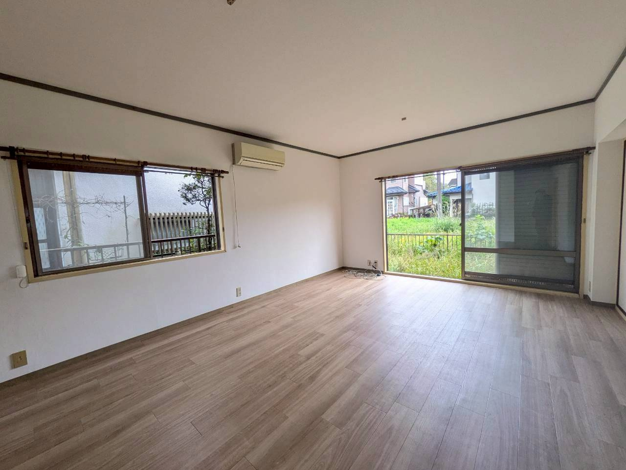 【居間・リビング】