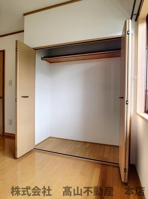 イズミヒルⅠの収納