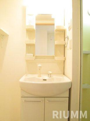 【独立洗面台】 | ジェノヴィア西新宿グリーンウォール（GENOVIA西新宿green wall ）