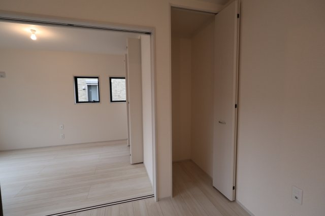 《仲介手数料無料》西区大字中釘290-31(全1戸)新築一戸建てリーブルガーデンの収納