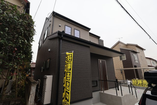 《仲介手数料無料》西区大字中釘290-31(全1戸)新築一戸建てリーブルガーデンの外観