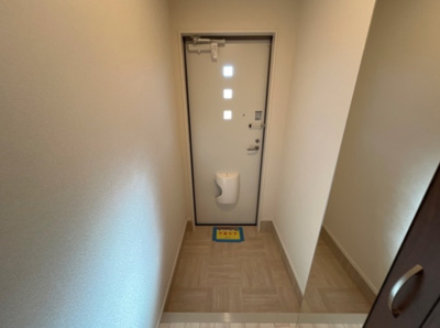 【玄関】 | ウィズダム コート | ※同物件・同タイプの写真です。