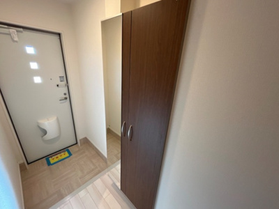 【玄関】 | ウィズダム コート | ※同物件・同タイプの写真です。