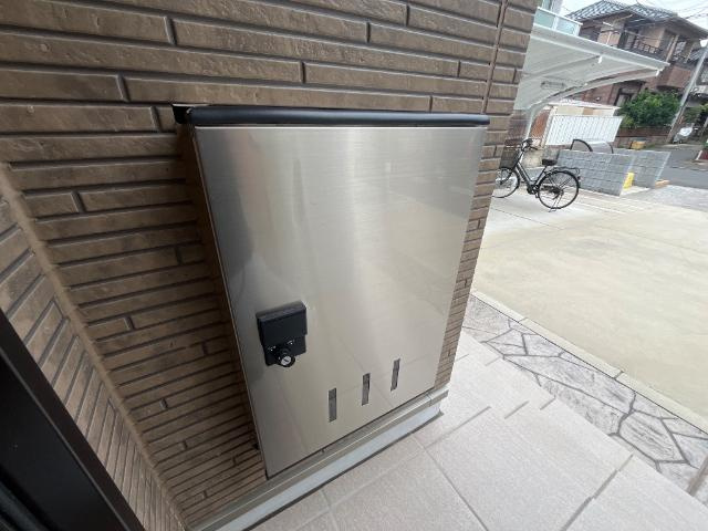 メゾン　ウィステリアのその他共用部分|宅配ボックス