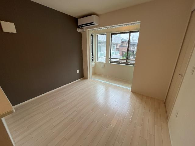 メゾン　ウィステリアの設備|リビング