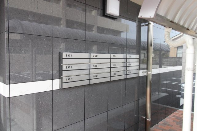 ヴァレンティノのその他|ヴァレンティノのその他共有部分