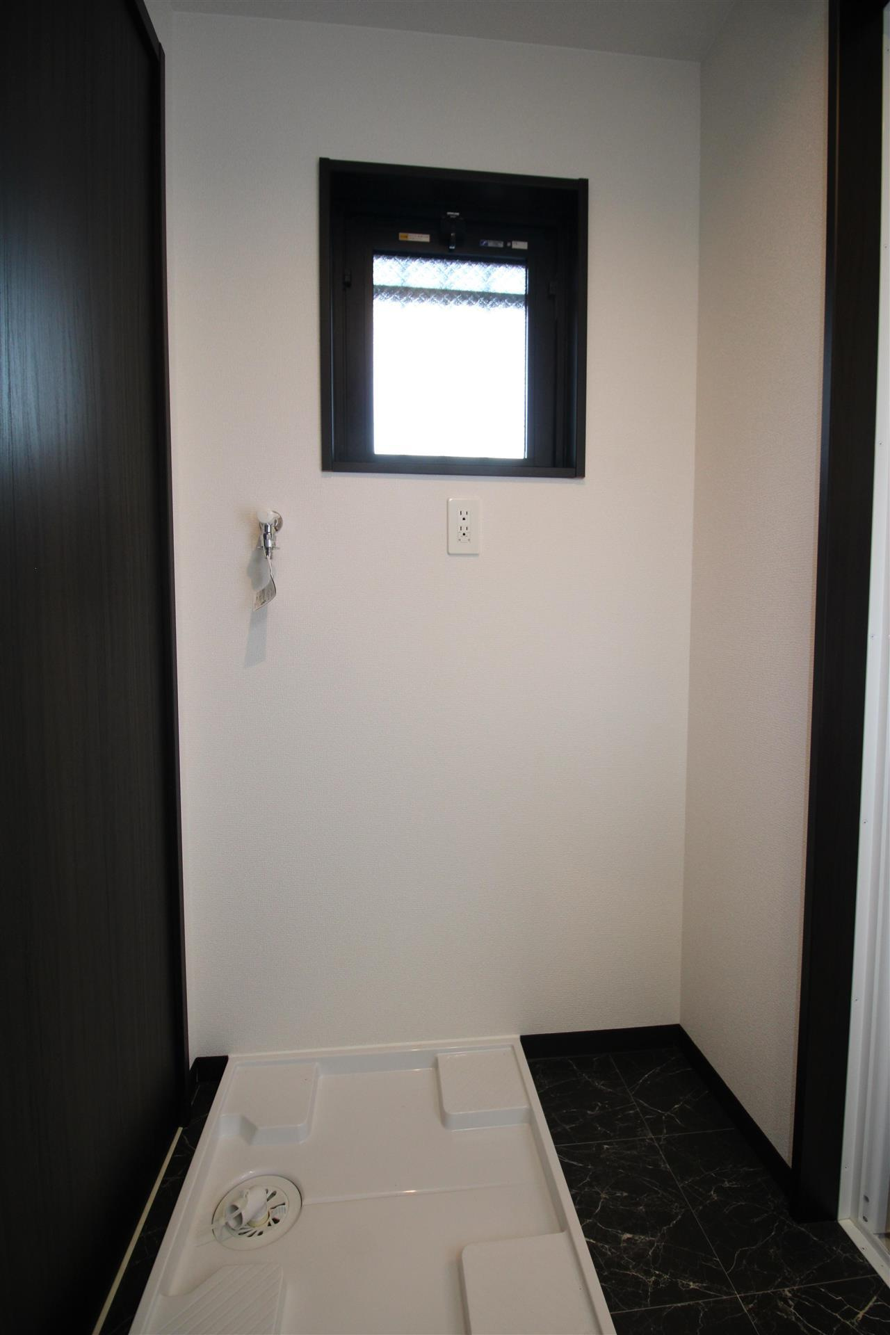 M10.牟田町IIの洗面所|防水パン