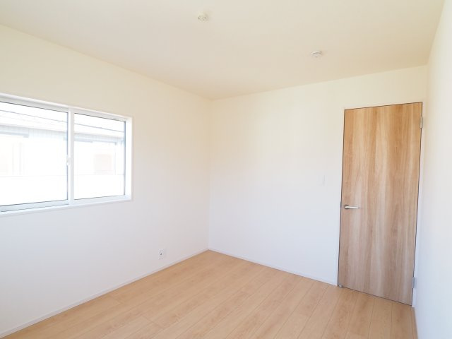 【洋室】 | Blooming　Garden　笹木野北寺畑　２号棟 | ★内覧予約で新米2kg★