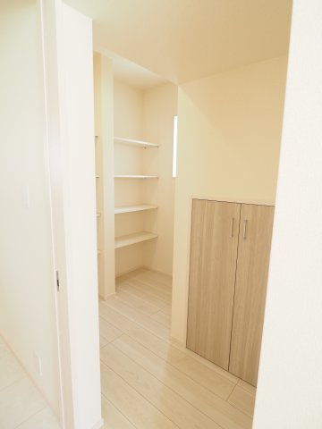 【収納】 | Blooming　Garden　笹木野北寺畑　３号棟 | ★内覧予約で新米2kg★