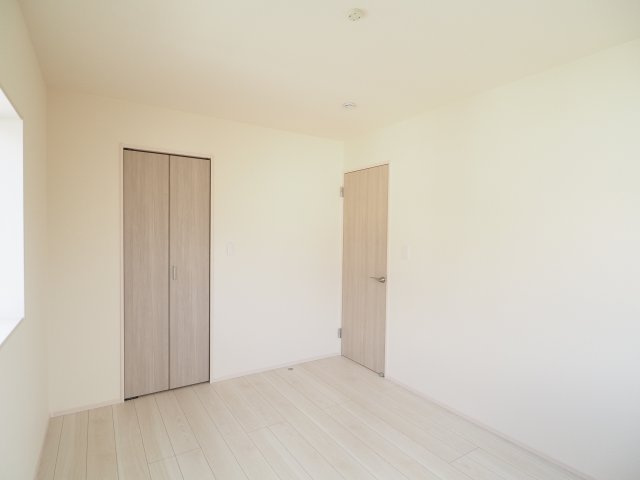 【洋室】 | Blooming　Garden　笹木野北寺畑　３号棟 | ★内覧予約で新米2kg★