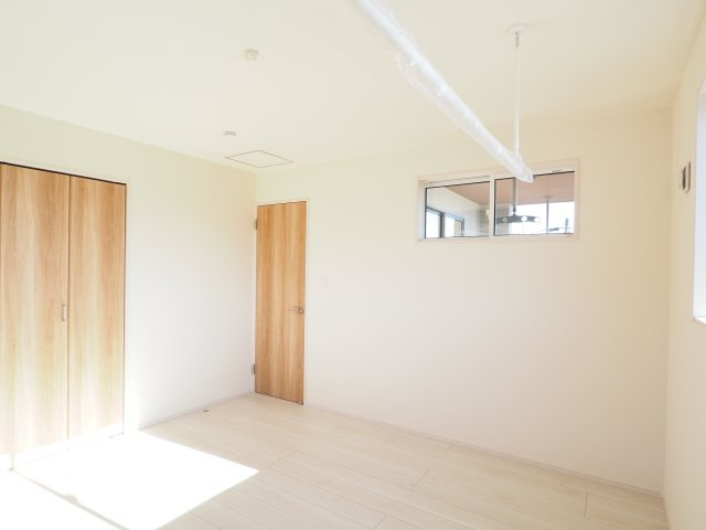 【洋室】 | Blooming　Garden　笹木野北寺畑　４号棟