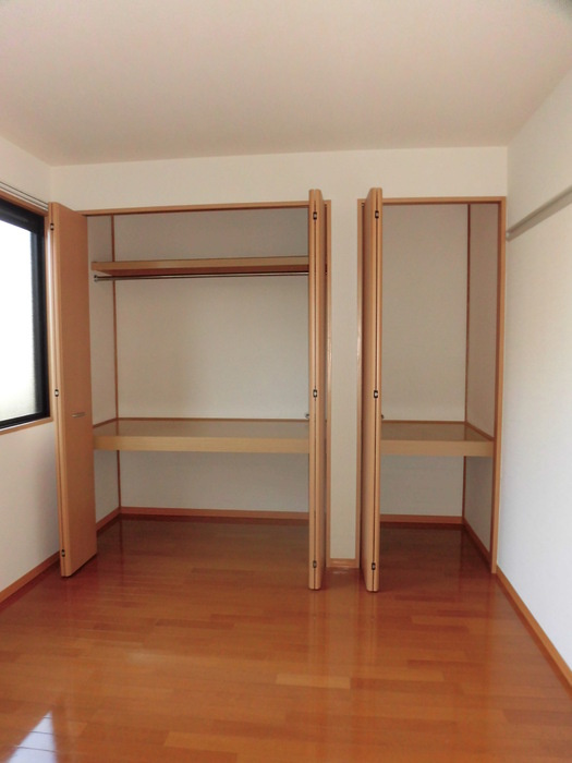 ヴィーブル雅の収納|102 収納