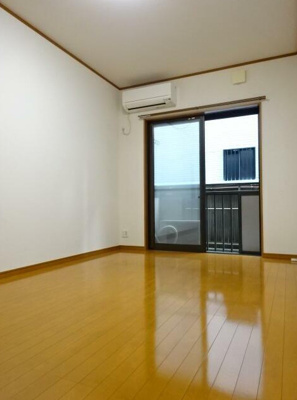 【居間・リビング】 | ヴィル・マリー