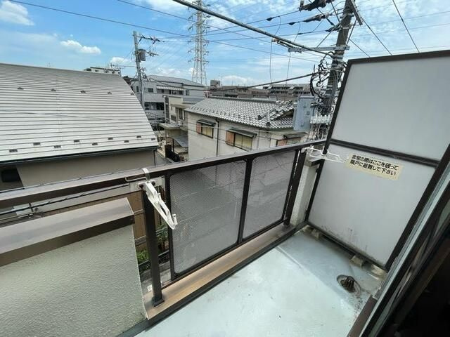コフレ本八幡のバルコニー