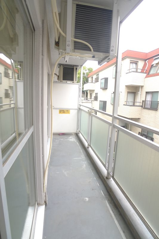 音羽ホームズのバルコニー