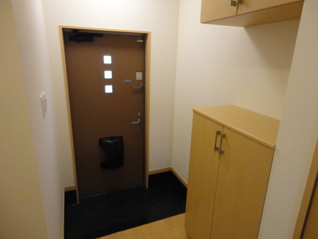 ネオ・ブリーズの玄関