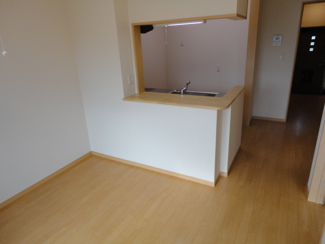 ネオ・ブリーズの居間・リビング