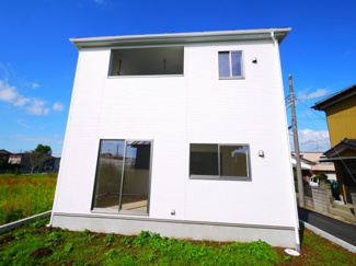 【外観】 | 八街市八街に第17 全8棟 8号棟 新築戸建  | 令和7年9月築 オール電化リビング約17帖JR総武本線八街駅徒歩約15分 本下水 ローソン徒歩約4分