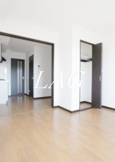 【居間・リビング】 | プライディア幕張 | 洋室のお部屋です。