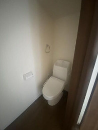 Re-Home斑鳩町のトイレ