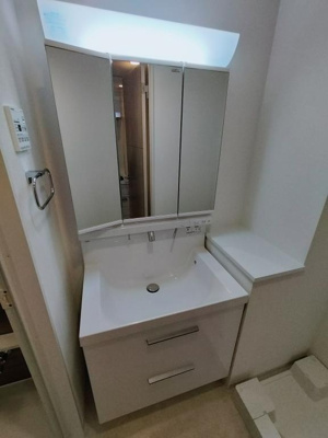 【独立洗面台】 | スペチアーレ堺