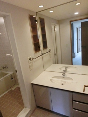 【トイレ】 | パティオス16番街