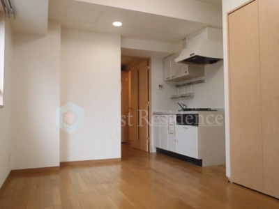 【居間・リビング】 | カスタリア新富町