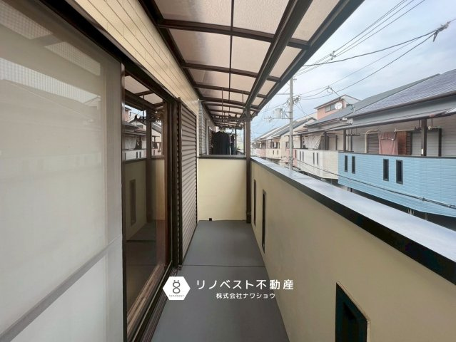 生野区巽中2丁目のバルコニー|東向きのバルコニーで気持ちの良い朝日が差し込みます◎