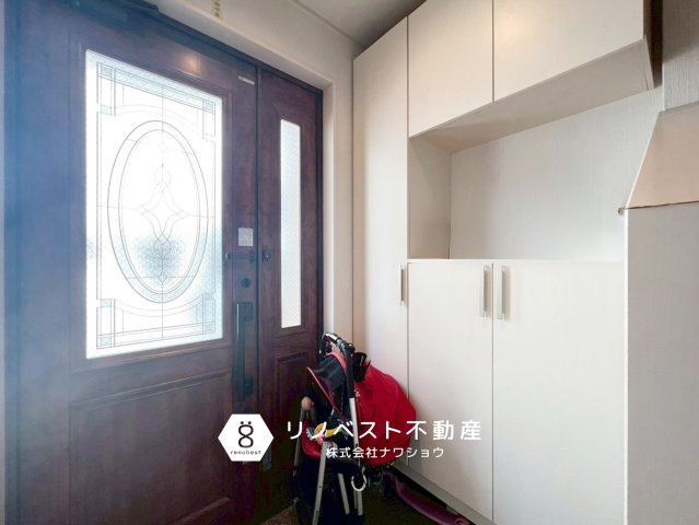 平野区加美東5丁目の玄関|大容量のシューズボックス付き♪
家族分の靴が全て収納できますね！