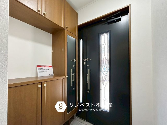 東大阪市楠根3丁目の収納|シューズボックスは鏡付きで外出前の身だしなみチェックができます！