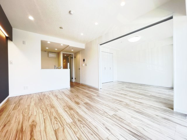 パルコート浦和の居間・リビング