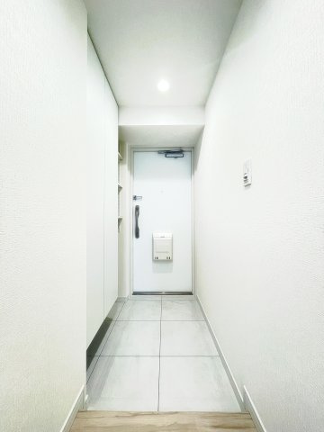 パルコート浦和の玄関