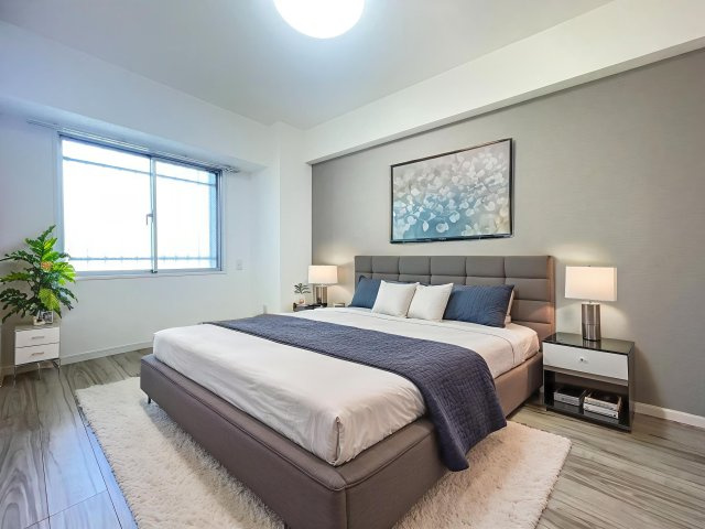 パルコート浦和の寝室|※家具はイメージになります。
すっきりした室内に、便利な収納付き。自分らしいレイアウトで暮らしが広がります(^^)