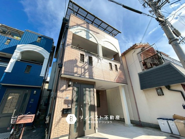 東大阪市高井田西1丁目の外観|アーチ柄が印象的な可愛い外観です♪