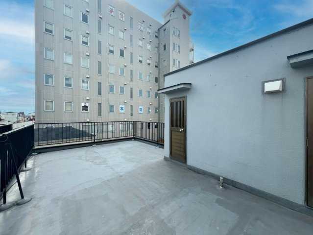 生野区桃谷５丁目の庭|使用用途さまざまな屋上◎
