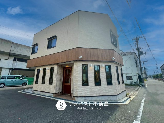 平野区加美北８丁目の外観|1階喫茶店居抜きの中古戸建！
四方空地につき日当たり良好◎