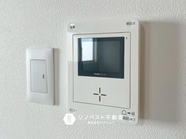 平野区加美北8丁目の防犯設備|モニター付きインターホン完備なので、来客時も安心です◎