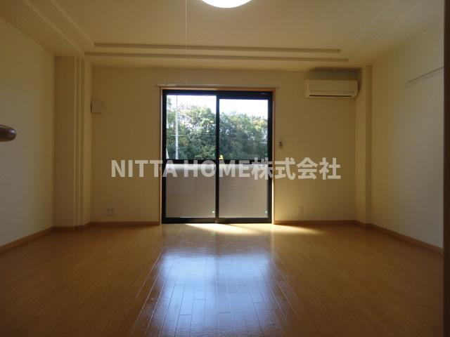 メルシー アトスの内装|フローリングの内装です＊