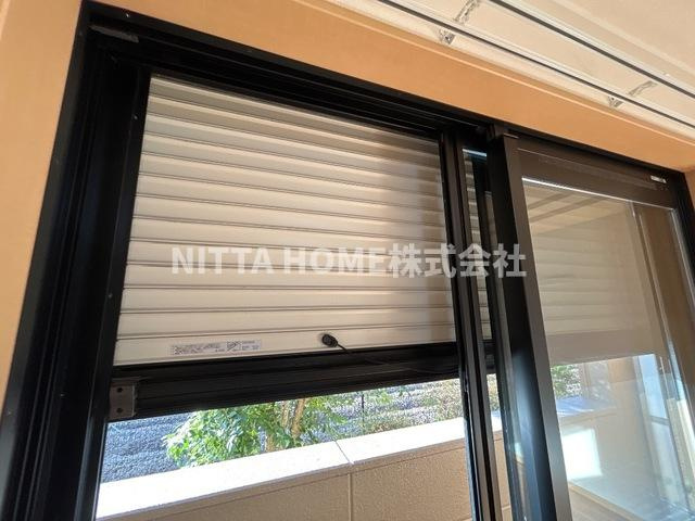 メルシー アトスのその他|シャッター・雨戸付きで防犯対策もできます◎