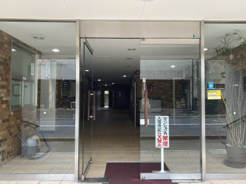 チサンマンション一乗寺のエントランス