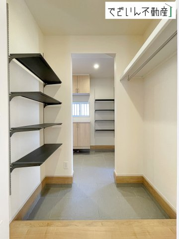 【玄関】 | blooming garden行田市棚田町3丁目　【平屋】新築住宅 | ≪3号棟≫
現地(2026年2月撮影)