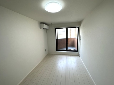 【居間・リビング】 | ベイルームグラン川崎 | ※同施工写真