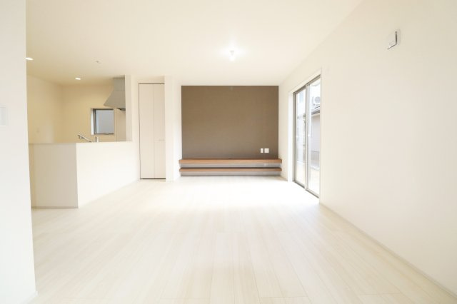 郡山市富田町字大徳南第3　　　１号棟　　　小山田小学校、郡山第６中学区　のキッチン