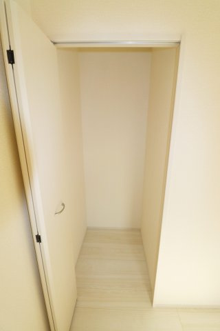 郡山市富田町字大徳南第3　　　１号棟　　　小山田小学校、郡山第６中学区　のトイレ