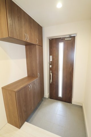 郡山市富田町字大徳南第3　　　１号棟　　　小山田小学校、郡山第６中学区　の内装