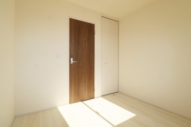 郡山市富田町字大徳南第3　　　１号棟　　　小山田小学校、郡山第６中学区　の収納