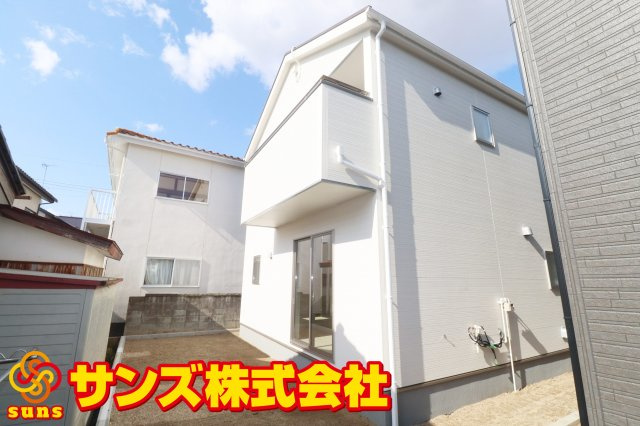 郡山市富田町字大徳南第3　　　１号棟　　　小山田小学校、郡山第６中学区　の外観|北東側から見た駐車場を含む外観♪