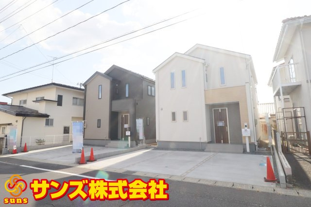 郡山市富田町字大徳南第3　　　１号棟　　　小山田小学校、郡山第６中学区　の外観|北側前面道路